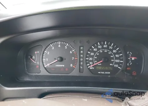 2000 Toyota Sienna Xle z USA, uszkodzony, nr VIN 4T3ZF13C2YU266466